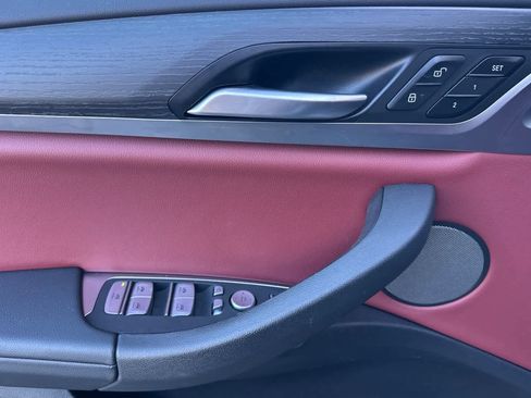 Certified 2023 BMW X4 xDrive30i w/ Premium Package image 12