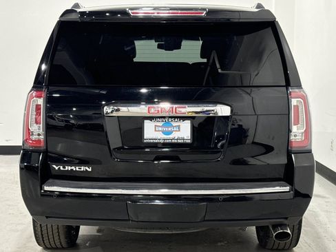Used 2015 GMC Yukon Denali w/ Premium Package image 28