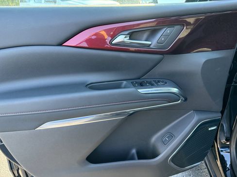 New 2026 Chevrolet Traverse Z71 w/ Enhanced Driving Package AWD/4WD image 48