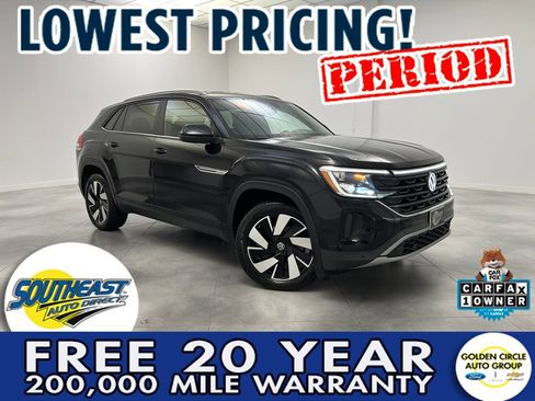 Used 2024 Volkswagen Atlas Cross Sport SE AWD/4WD image 1