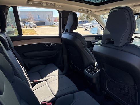 Certified 2025 Volvo XC90 B6 Plus image 12