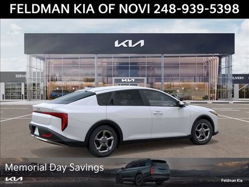 New 2026 Kia K4 FWD image 6
