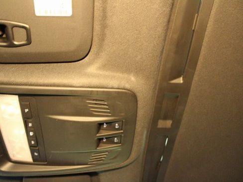 Used 2018 Chevrolet Cruze LT image 28