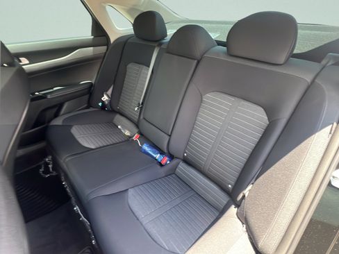 New 2026 Kia K5 LXS FWD image 12