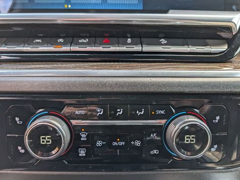 Used 2023 Chevrolet Silverado 1500 RST w/ Z71 Off-Road Package image 17