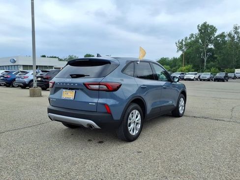 Certified 2025 Ford Escape Active w/ Tech Pack #1 AWD/4WD image 7