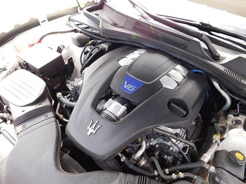 Used 2018 Maserati Ghibli S Q4 image 27