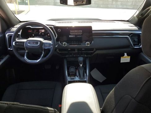 New 2026 GMC Canyon Elevation image 12