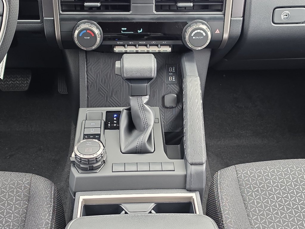 New 2026 Toyota 4Runner SR5 AWD/4WD image 24