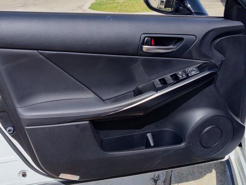 Used 2023 Lexus IS 300 w/ Comfort Package RWD image 13
