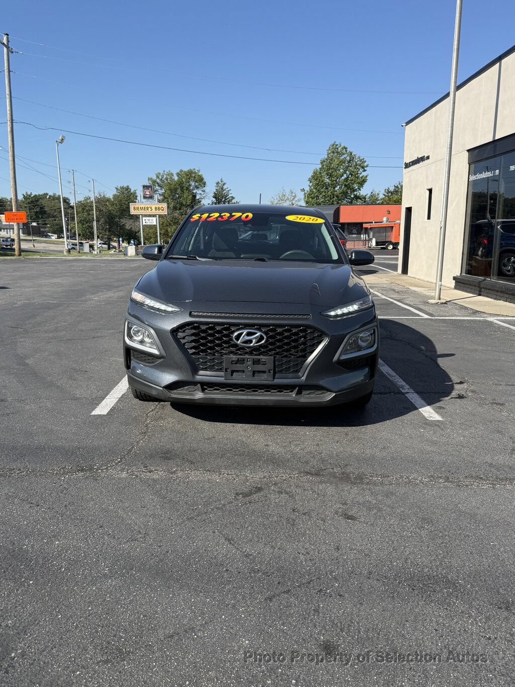Used 2020 Hyundai Kona SE AWD/4WD image 2