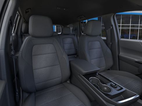 New 2026 Chevrolet Equinox LT AWD/4WD image 17