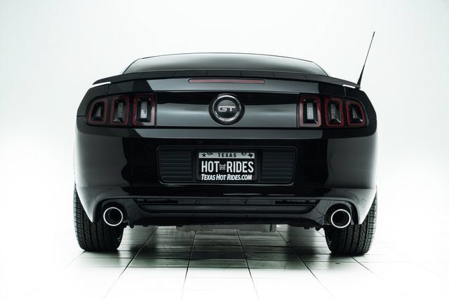 Used 2013 Ford Mustang GT RWD image 15