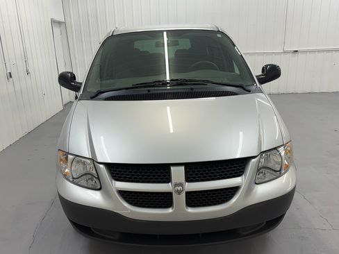 Used 2002 Dodge Caravan SE image 85