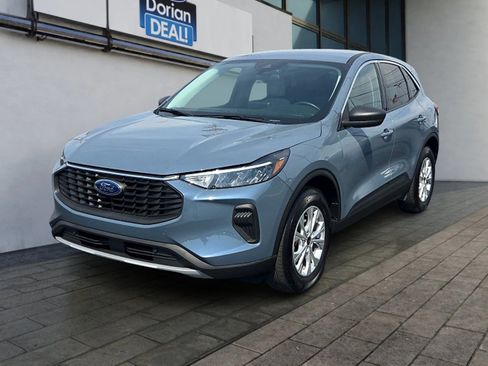 Used 2023 Ford Escape Active AWD/4WD image 7