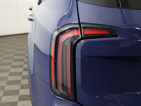 Used 2024 Kia Telluride SX Prestige image 20