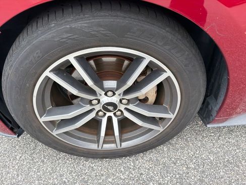 Used 2015 Ford Mustang Premium RWD image 10