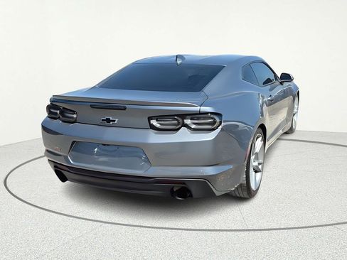 Used 2019 Chevrolet Camaro LT w/ RS Package image 6