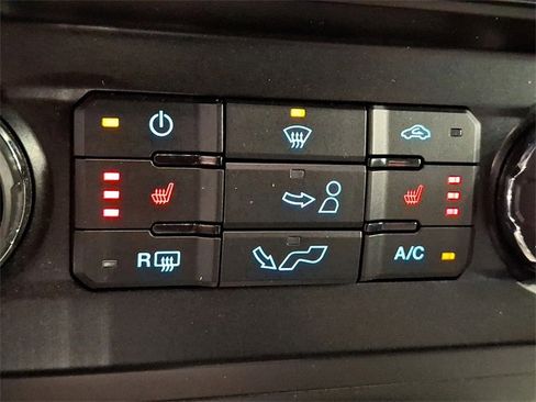 Used 2016 Ford F150 XLT w/ Equipment Group 302A Luxury image 22