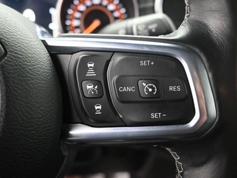 Used 2020 Jeep Gladiator Overland image 20