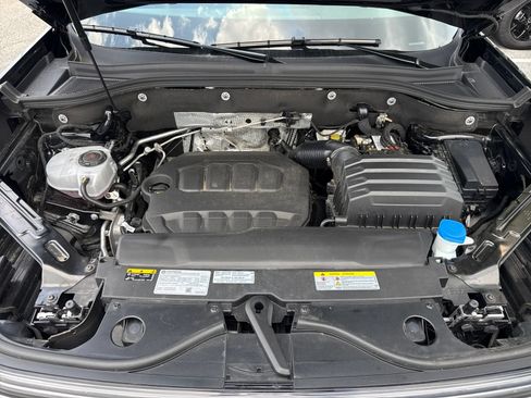 Certified 2026 Volkswagen Atlas SE FWD image 23