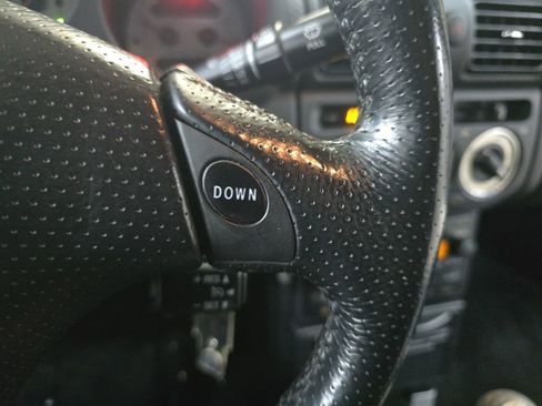 Used 2003 Toyota MR2 RWD image 18