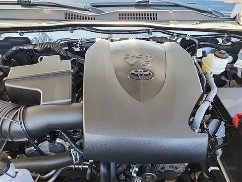 Used 2023 Toyota Tacoma SR image 19