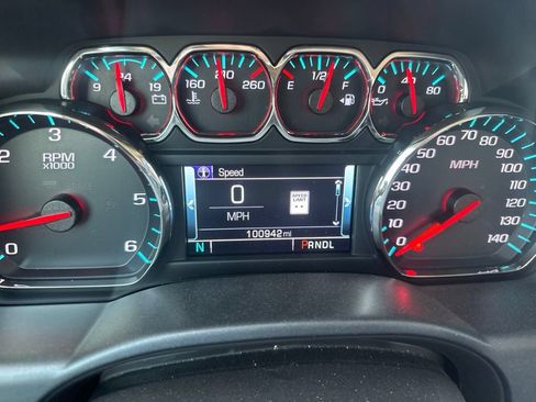 Used 2017 Chevrolet Silverado 1500 High Country AWD/4WD image 17