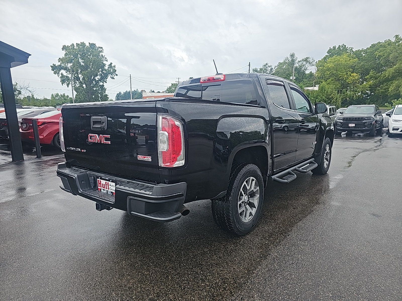 Used 2018 GMC Canyon All Terrain w/ All Terrain X Package AWD/4WD image 3