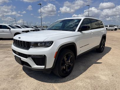 New 2026 Jeep Grand Cherokee L Limited w/ Limited Altitude Package