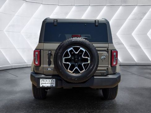 New 2026 Ford Bronco Outer Banks AWD/4WD image 6