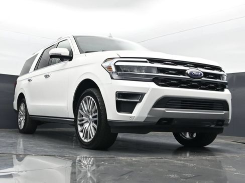 Used 2022 Ford Expedition Max Limited AWD/4WD image 22