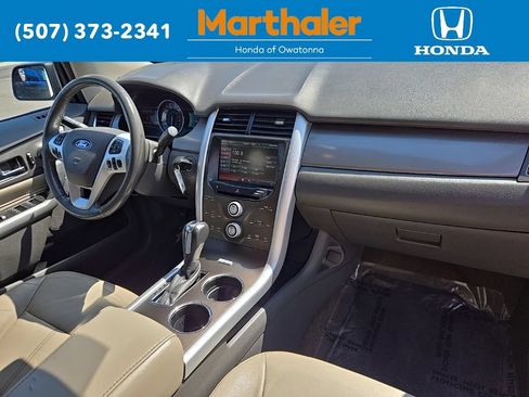 Used 2013 Ford Edge SEL FWD image 21