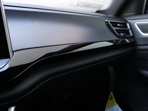 New 2026 Volkswagen Atlas Cross Sport SEL R-Line image 7