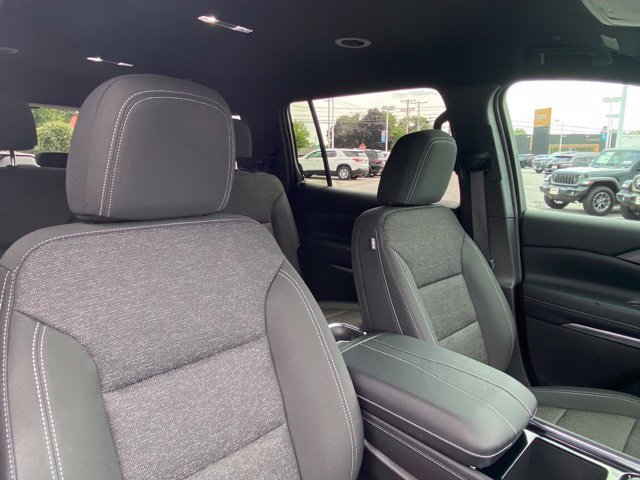 Used 2026 Chevrolet Traverse LT w/ Driver Confidence Package AWD/4WD image 21