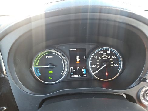 Used 2018 Mitsubishi Outlander GT image 27