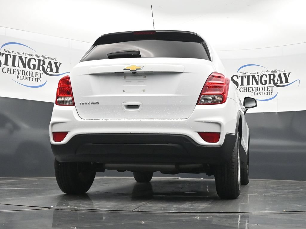 Certified 2022 Chevrolet Trax LS w/ Tint and Cruise Package AWD/4WD image 31