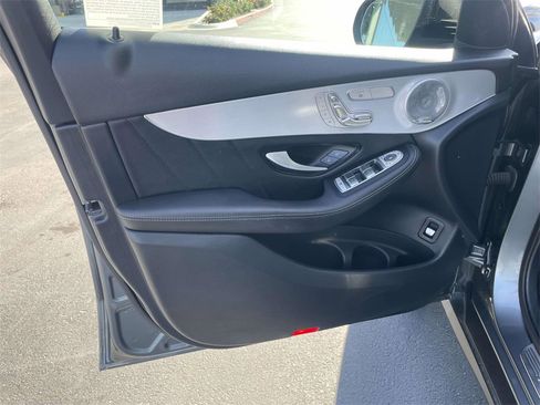 Used 2019 Mercedes-Benz GLC 300 4MATIC Coupe image 19