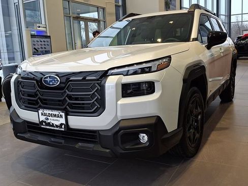 New 2026 Subaru Outback Limited w/ Premium/Limited Plus Package AWD/4WD image 3