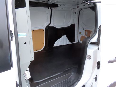 Used 2016 Ford Transit Connect XL image 10