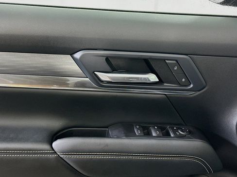 Used 2025 GMC Terrain Elevation image 15