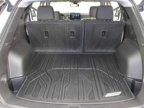 Used 2023 Chevrolet Blazer LT w/ Convenience Package image 17