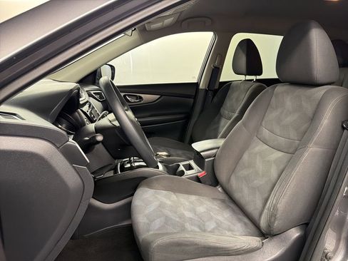 Used 2016 Nissan Rogue SV AWD/4WD image 23