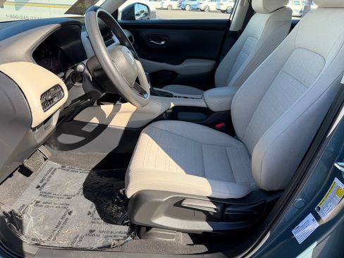 Used 2024 Honda HR-V LX image 14