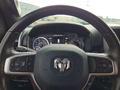 Used 2022 RAM 1500 Big Horn AWD/4WD image 29