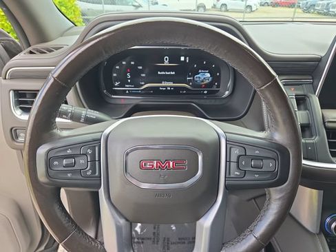Certified 2022 GMC Yukon SLT w/ SLT Luxury Package RWD image 23
