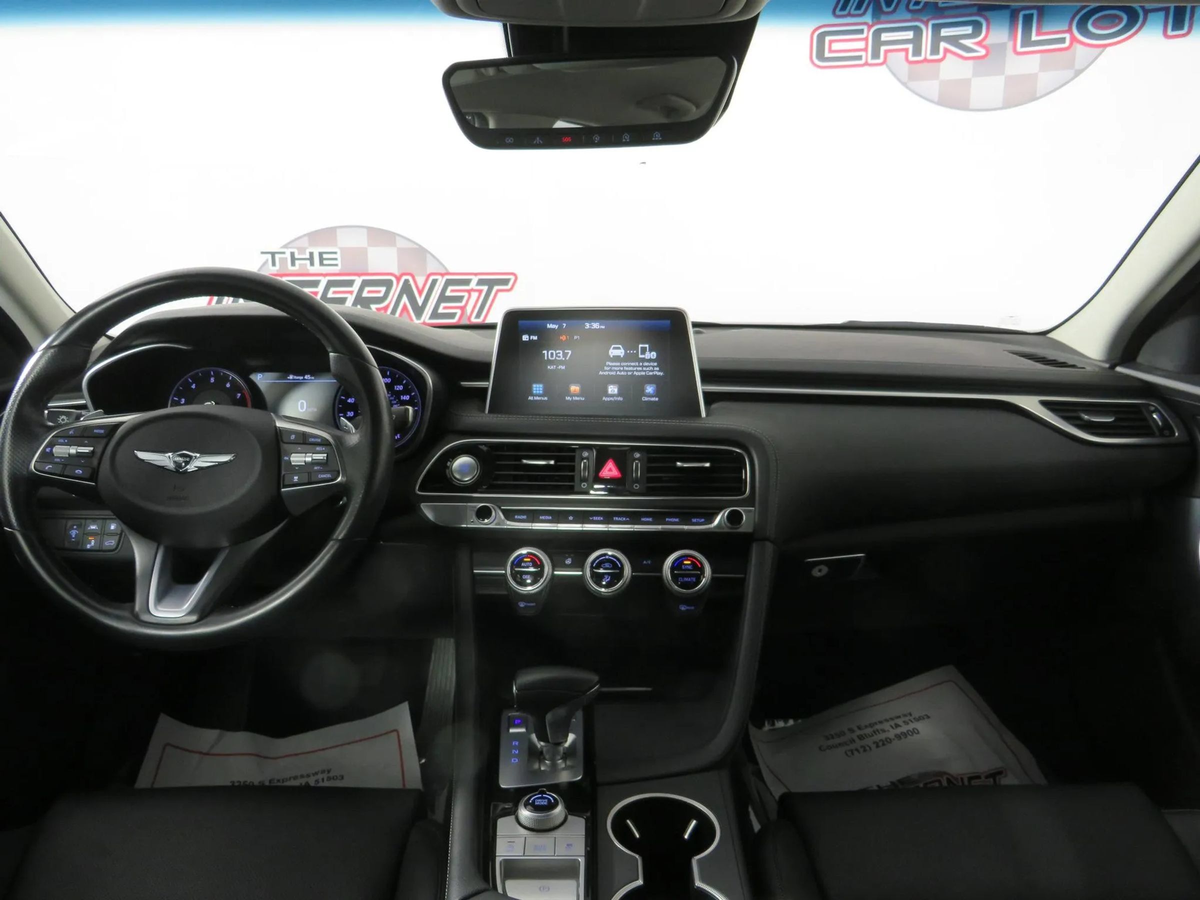 Used 2019 Genesis G70 2.0T Advanced AWD/4WD image 11