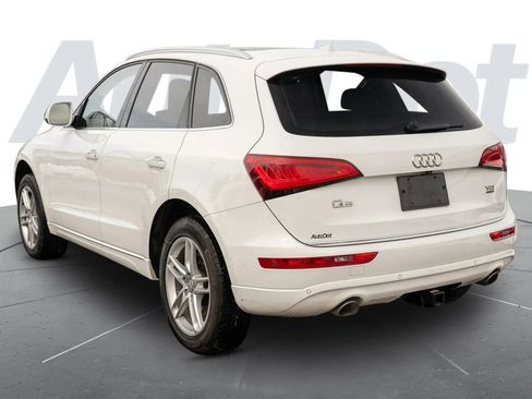 Used 2015 Audi Q5 TDI Premium Plus w/ Technology Package image 2