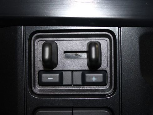 New 2026 Ford F250 Lariat w/ Black Appearance Package image 52