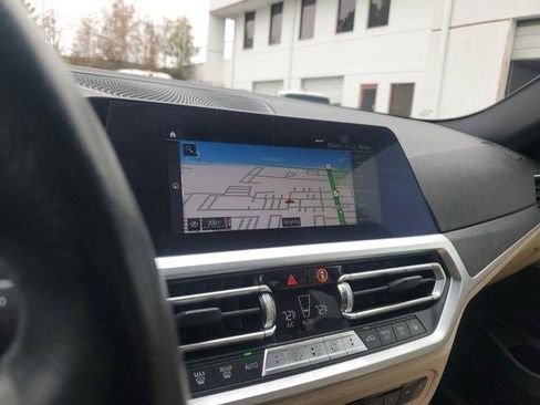 Used 2022 BMW 330i xDrive Sedan image 23